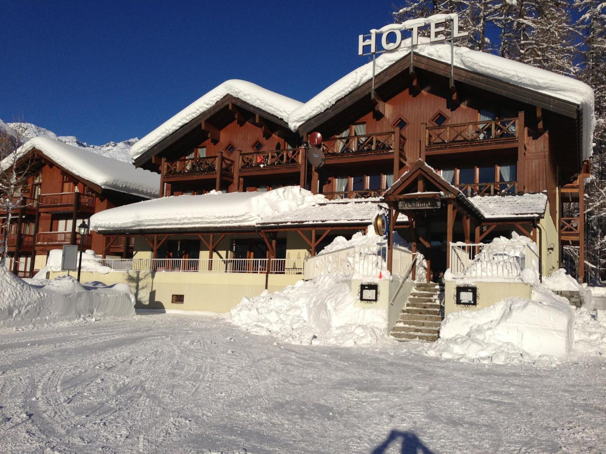 Hotel Alpenhof Oberwald Zewnętrze zdjęcie