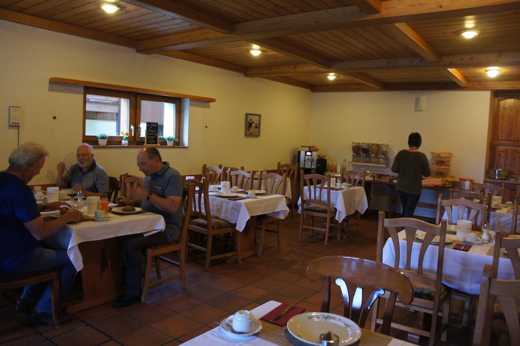 Hotel Alpenhof Oberwald Zewnętrze zdjęcie