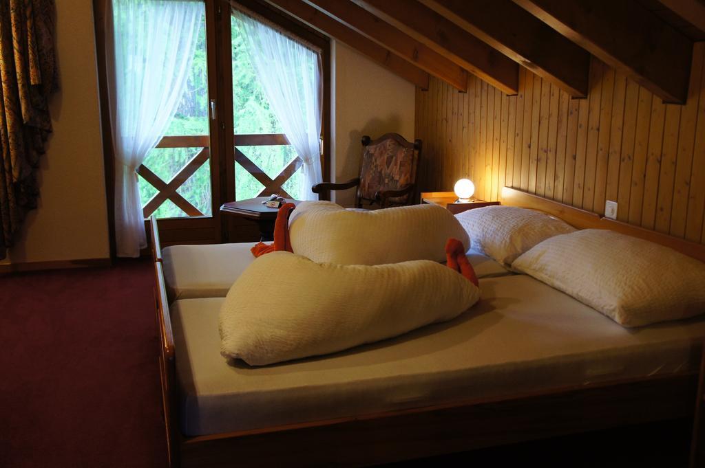 Hotel Alpenhof Oberwald Zewnętrze zdjęcie